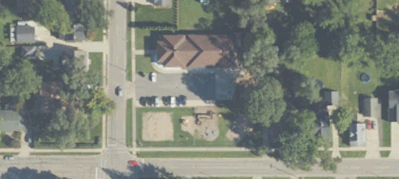 5692 School Ave