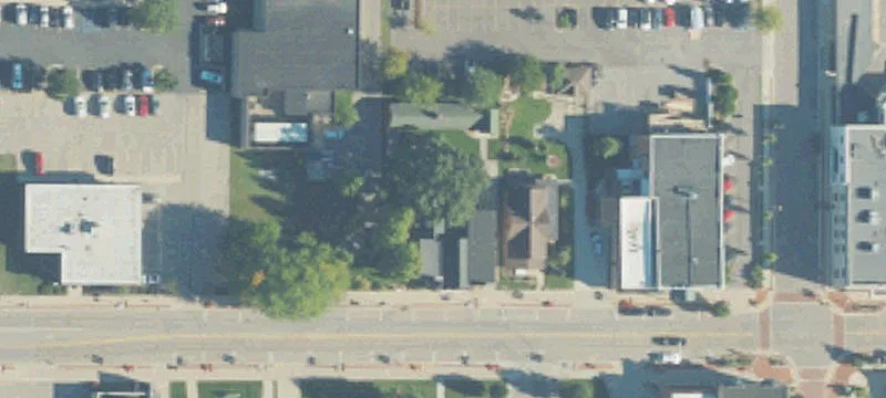 37 Main Ave