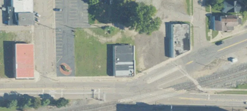 589 Michigan E Ave