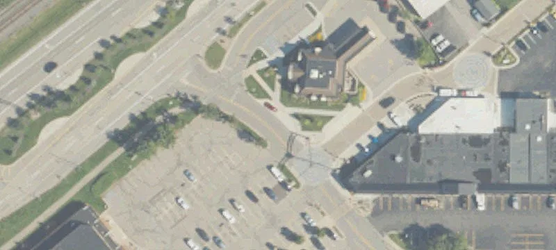 3518 Chicago Dr