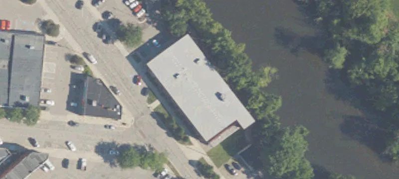 300 Water St