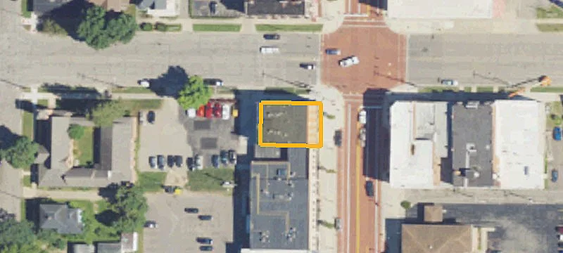 400 Superior St