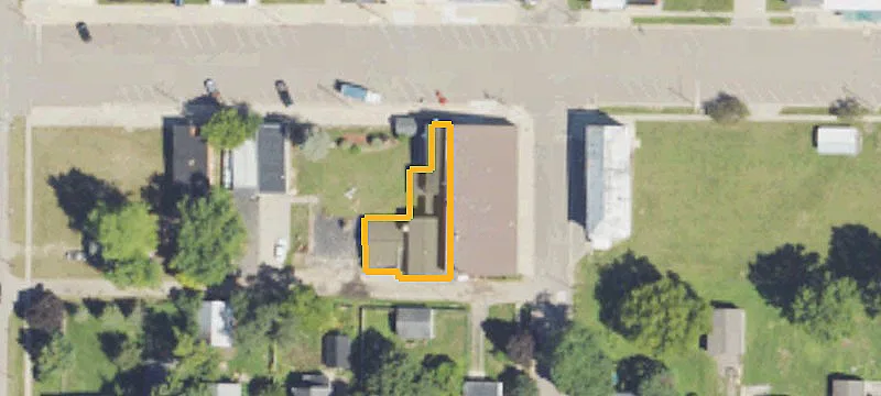 140 Main St