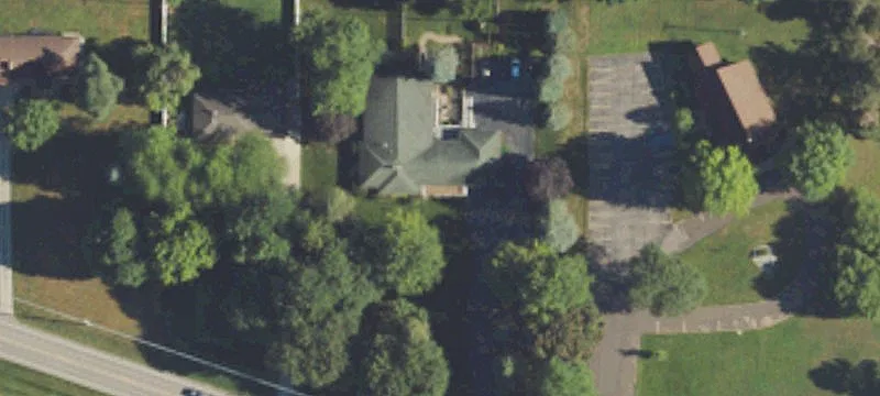 1070 Webb Rd