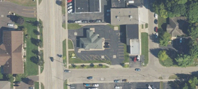 855 Washington Ave