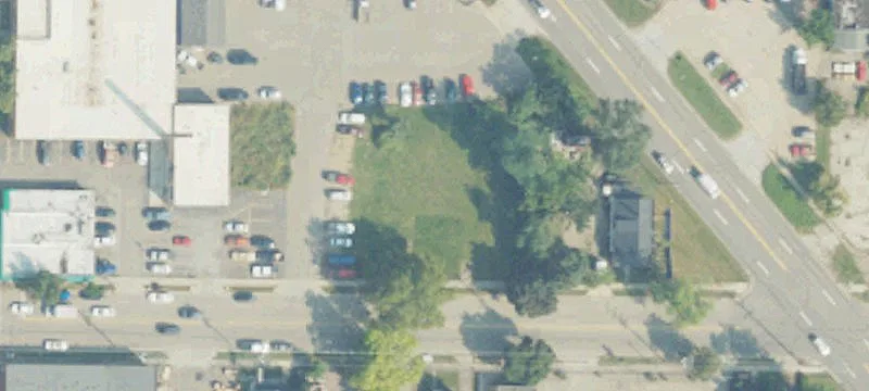 1131 Crosstown Pkwy