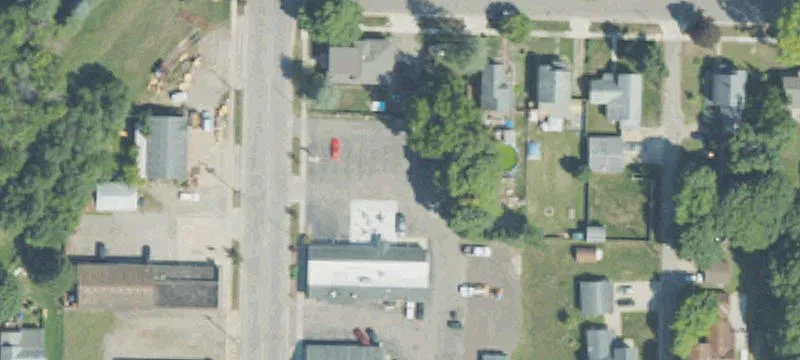 707 Chipman St