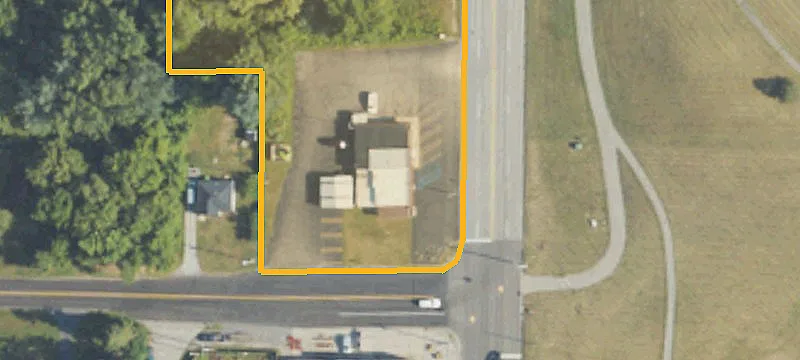 742 Poseyville Rd