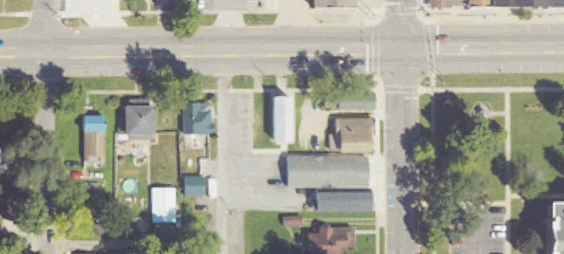 221 Main St