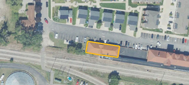 620 Railroad Pl
