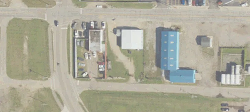 115 Commercial Ave