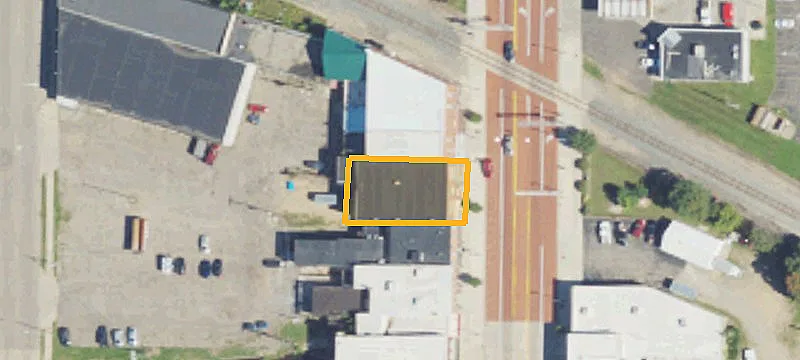 201 Superior St
