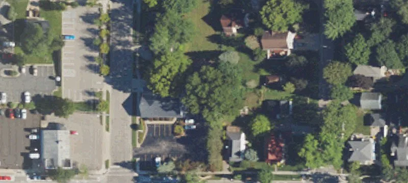 207 Main St