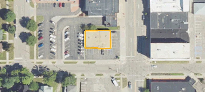 240 Cochran Ave