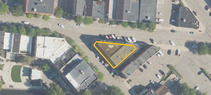 142 Brady St