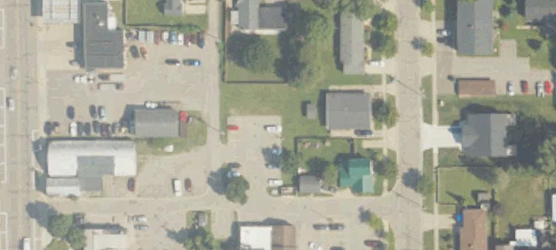 135 Superior St
