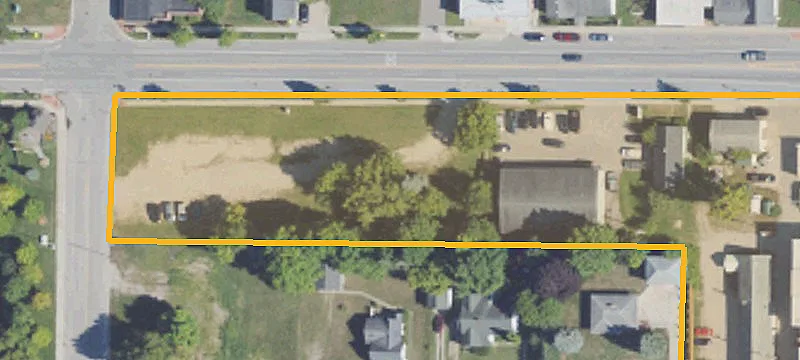 201 Main St