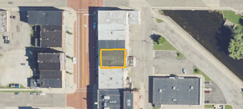 111 Superior St