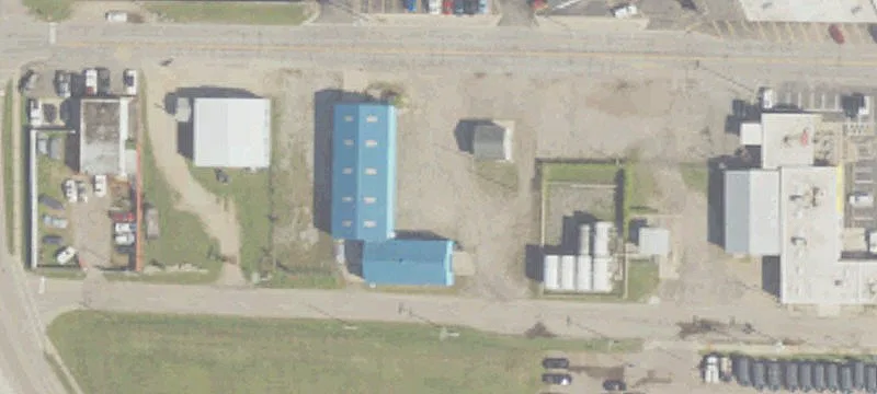 Commercial Ave