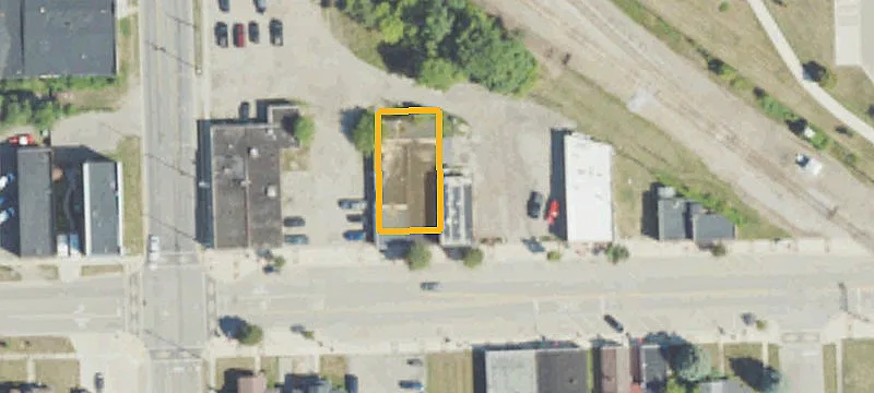 216 Main St