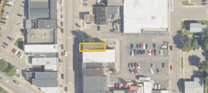 136 Main St