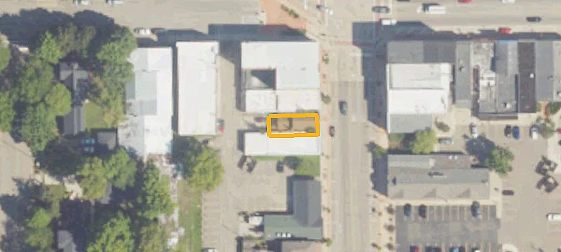 114 Main St
