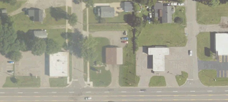 2050 Columbia W Ave