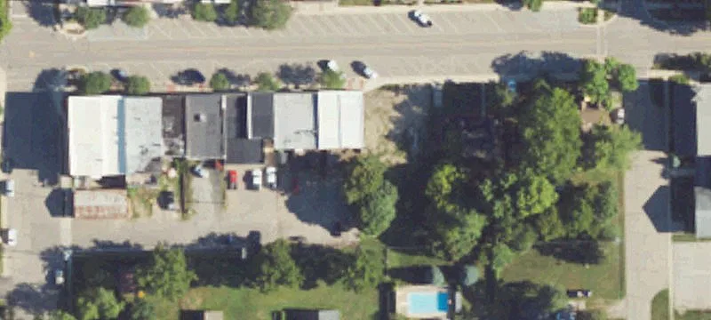 128 Main St