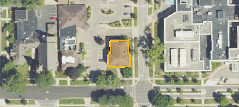 111 Mansion St