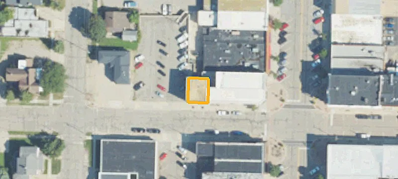 108 Walker St