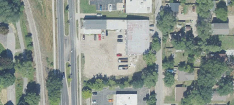 717 Woodmere Ave