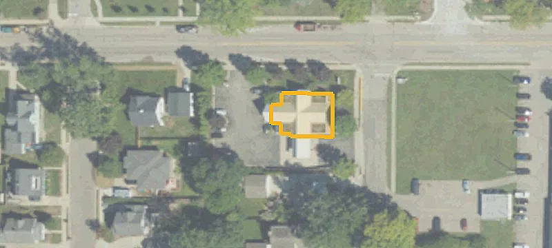 612 Main Ave