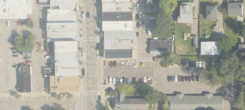 129 Main St