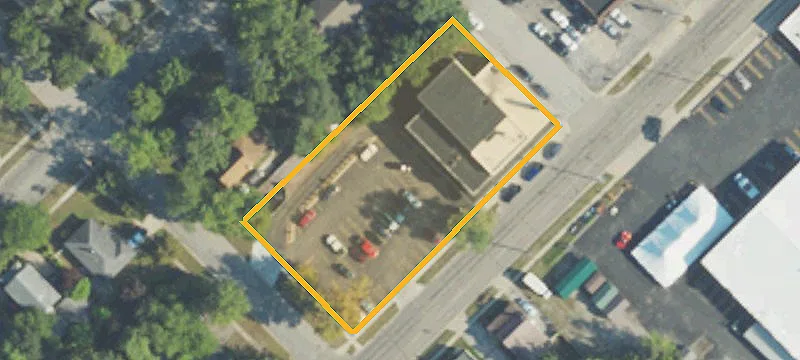 711 Ashman St, Unit B