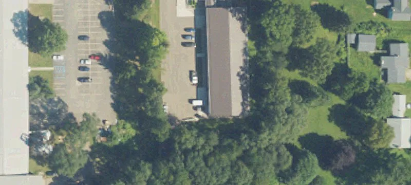 962 Industrial Pkwy