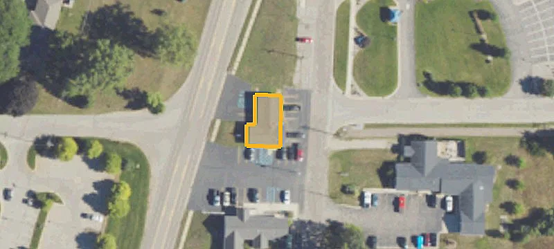 1467 Main St