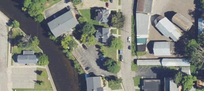 206 Monroe St
