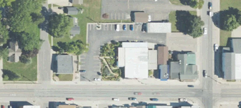 106 Main St