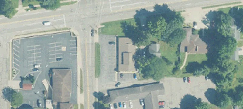 100 Lakeview Ave