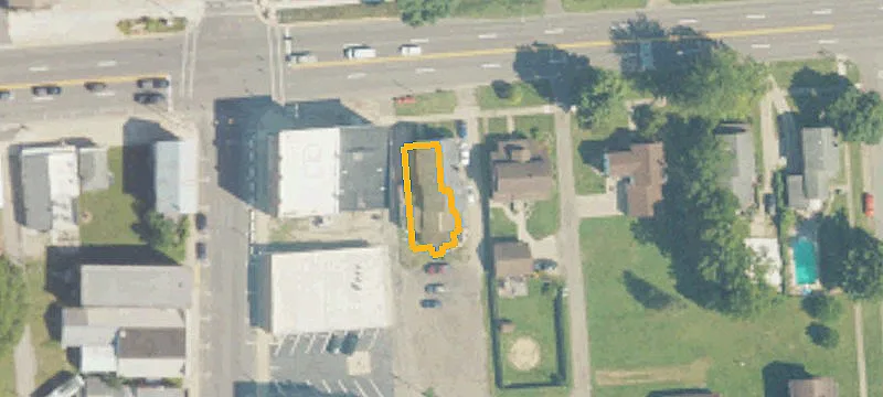 106 Chicago Rd