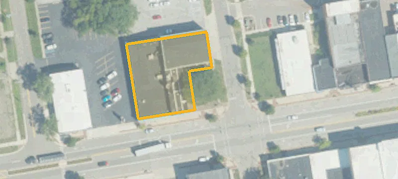 301 Chicago Rd