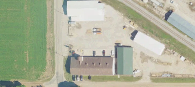 425 Main St