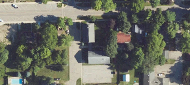 202 Main St