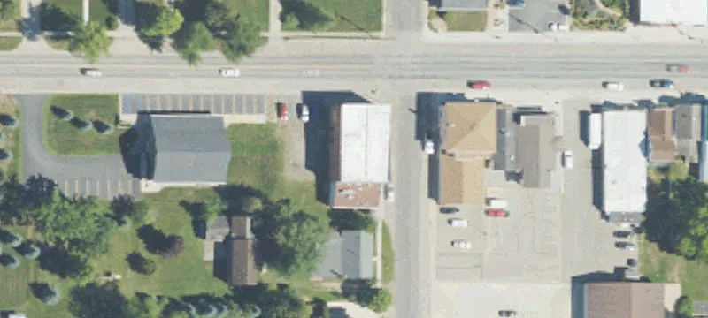 201 Main St