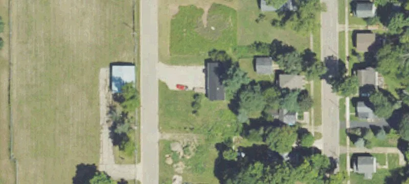 421 Mitchell St
