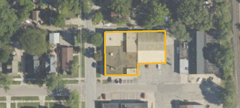 451 Columbia Ave