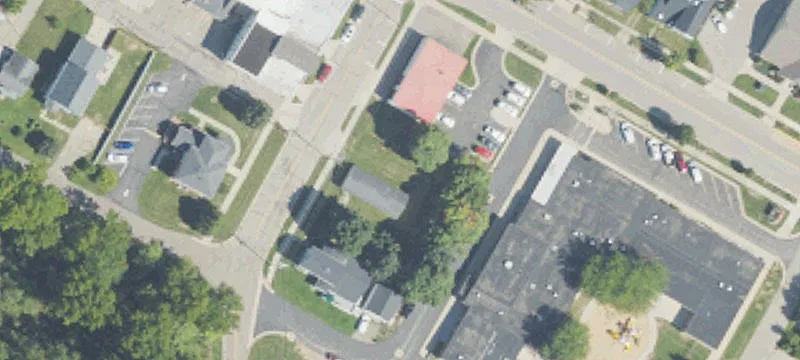 300 Grand Riv Rd