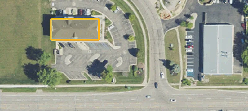 1040 Charlevoix Dr, Unit 5
