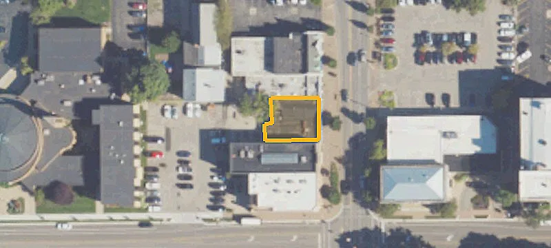 230 Riv Ave
