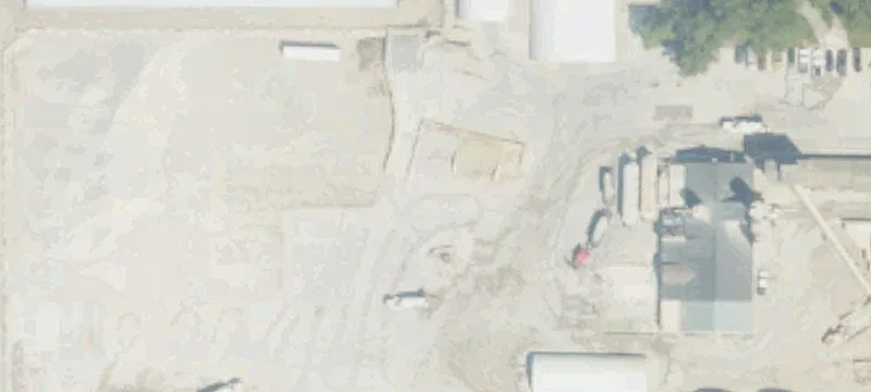 444 Peterman Ln